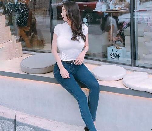 极品牛仔裤国产在线观看,在线观看，时尚潮流一网打尽